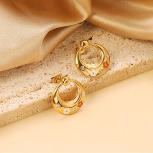 Golden Ember Petals earrings